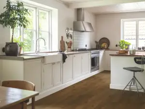 40228_дуб-приозерныи-темныи