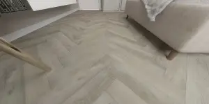 Виниловая плитка Alpine Floor Parquet LVT ЕСО 16-1 Дуб Фантазия фото в интерьере