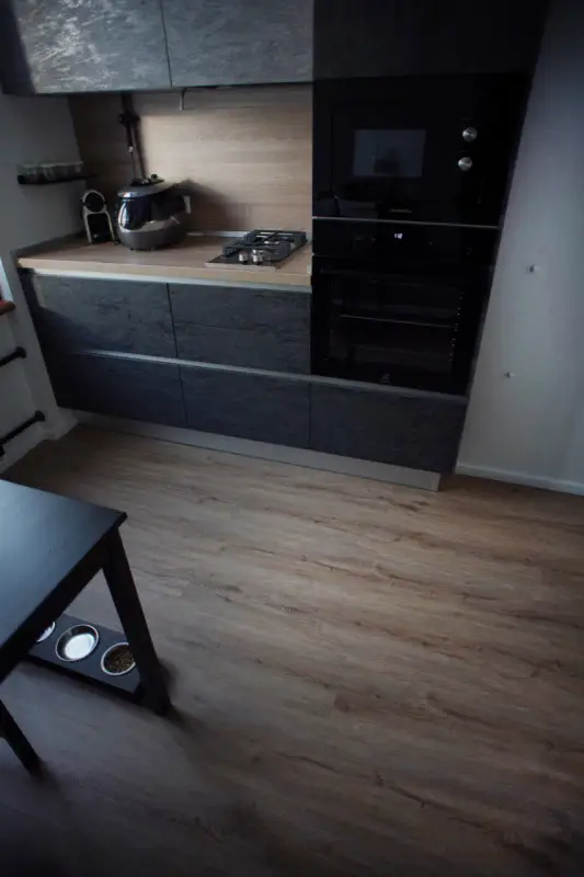 Vinilam 7888 в кухне без света